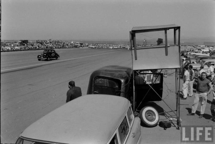 The precarious perch at Santa Ana Drags, w/supply Hearse below-- late 50s.