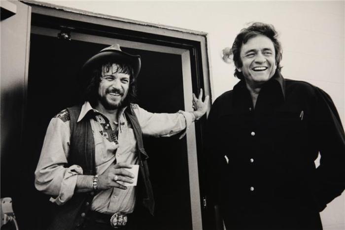 Waylon-Jennings-Johnny-Cash-1974