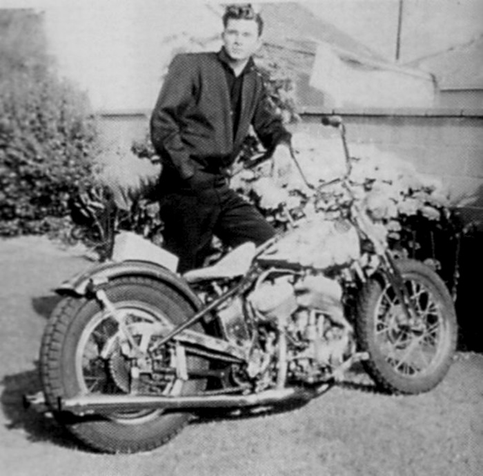 DICK DALE HARLEY MOTORCYCLE FLATHEAD 1941